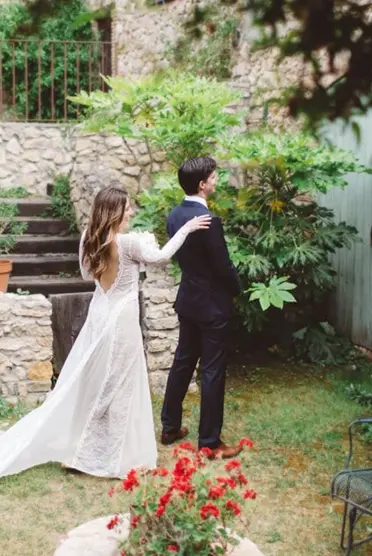 HappyHappy_First-Look